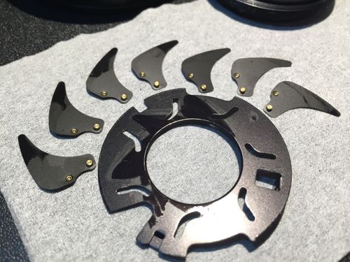 機械零件金屬 i364377